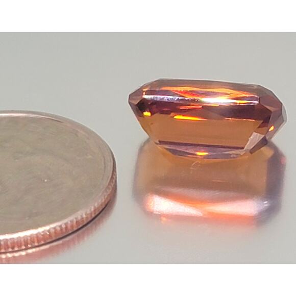 6.7 Carat Genuine Honey Zircon! - Picture 5 of 12